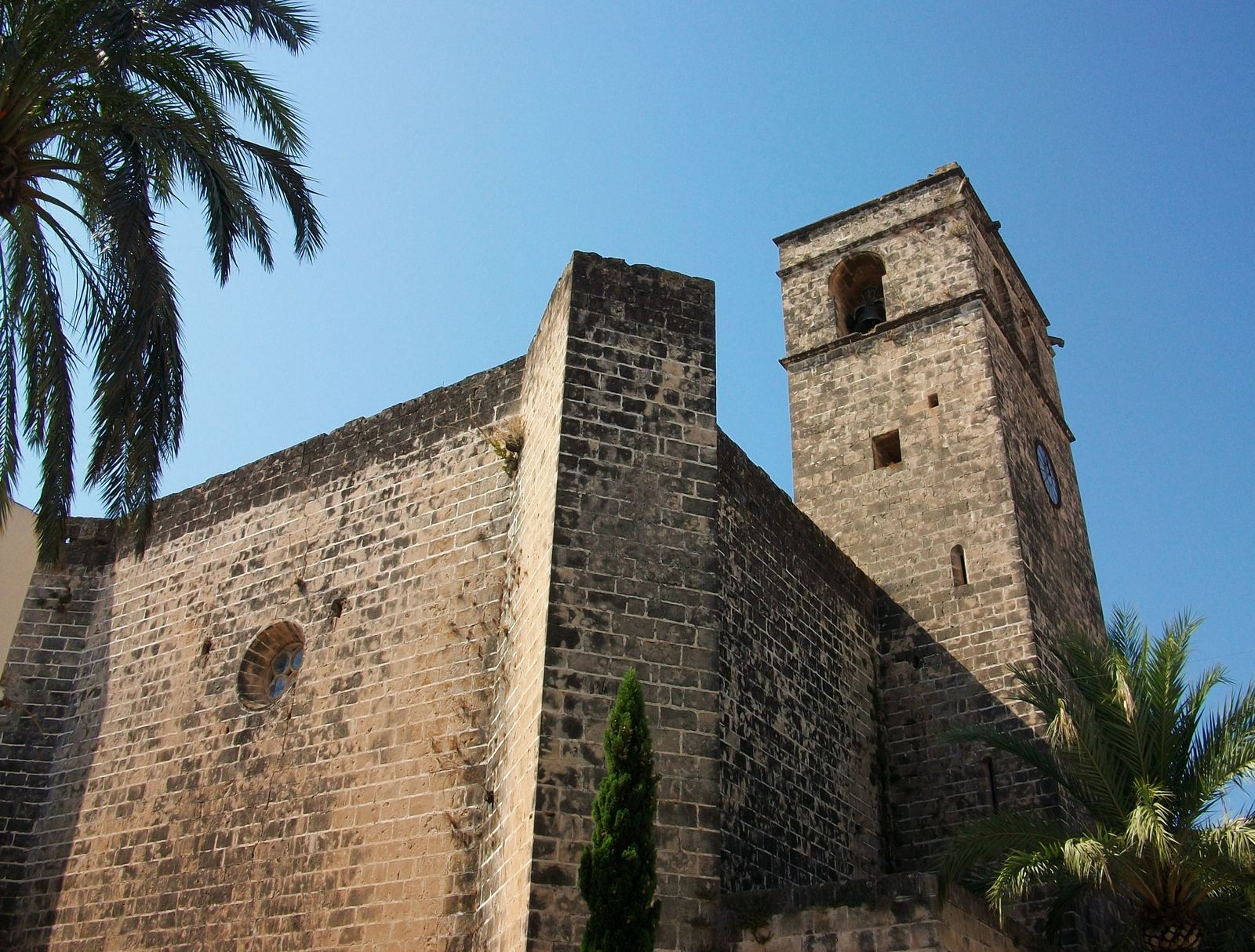 The fortified church of Sant Bertomeu in Jávea's old town